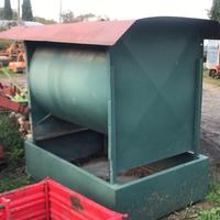 Cisterna per gasolio con pompa