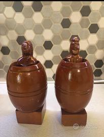 Soprammobili giapponesi maleducati