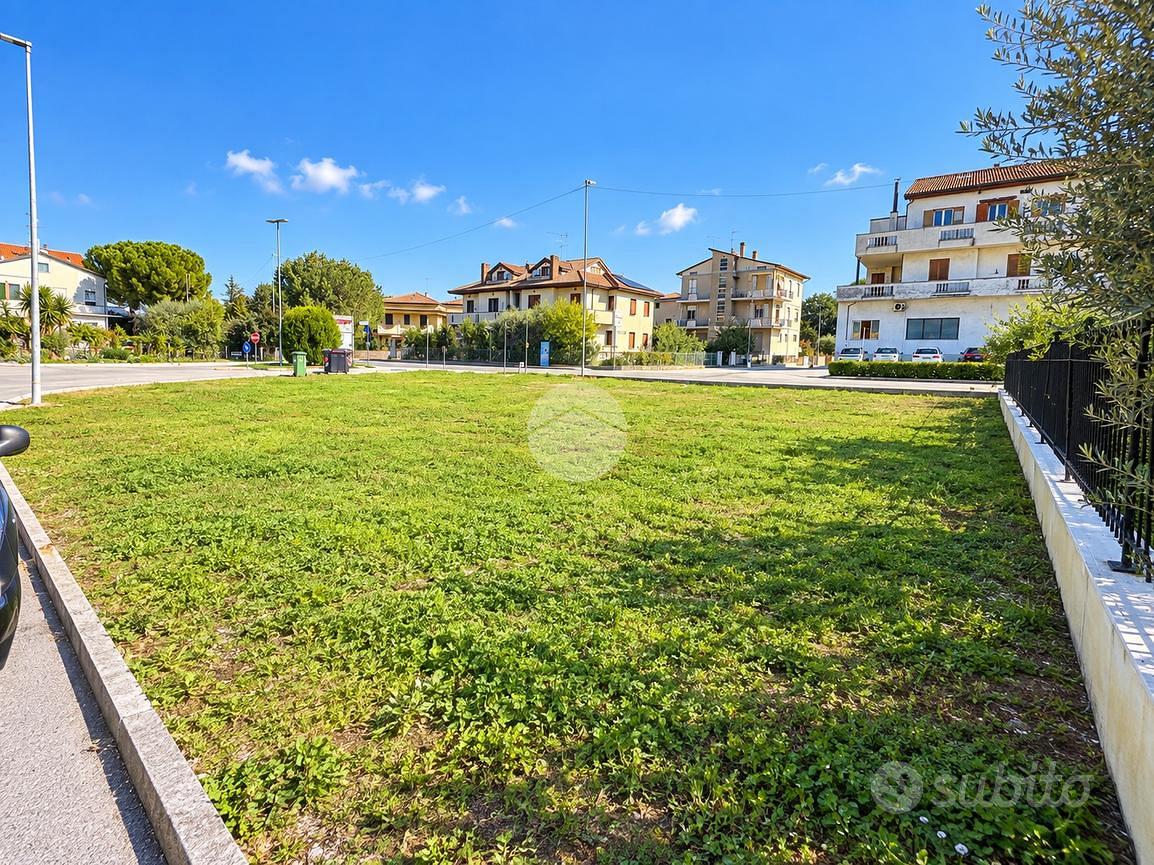 TER. RESIDENZIALE A MONTECOSARO - Altro