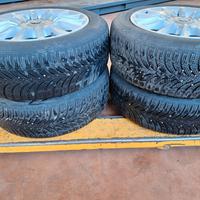 Cerchi Alfa Romeo Mito con gomme invernali