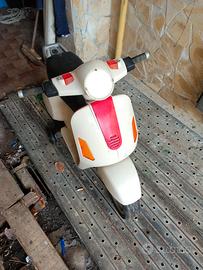 vespa bimbo epoca