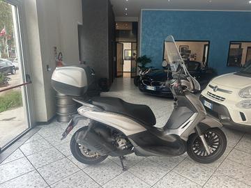 Piaggio Beverly 300 i.e. Beverly I.E. ABS ASR