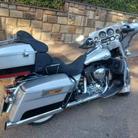 Harley Davidson Electra Glide Ultra Classic100th
