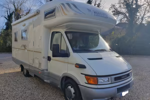 Mobilvetta Icaro S9 (2002) su Iveco 35c 13 Gemella
