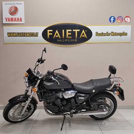 Triumph Legend TT 900 - 1999