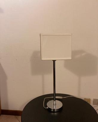 Lampada da tavolo/comodino Tarogo
