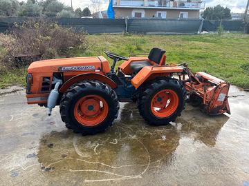 Trattore Antonio Carraro Tigre 2800