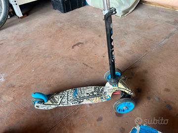 Monopattino, skateboard e protezione