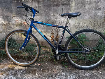 Mountain Bike Vintage GIANT Stonebreaker - 26"