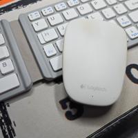 Mouse Logitech Ultrathin e tastiera pieghevole BT