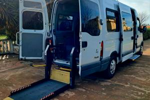 Renault Master 9 posti 4 carrozzine trasporto disa