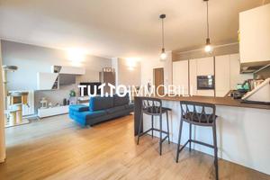 Appartamento di 80 m² con 2 locali e box auto a Vi