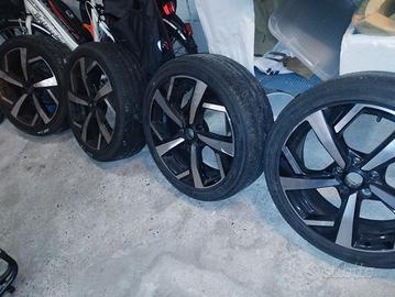 cerchi 19 pollici Nissan
