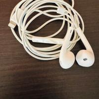 Auricolari con filo