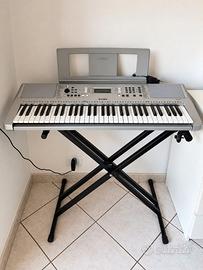 Tastiera YAMAHA