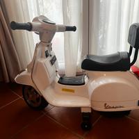Vespa elettrica per bambini