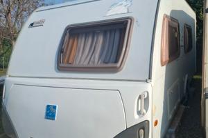 Roulotte  knaus südwind