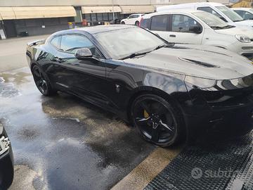 Chevrolet Camaro SS v8 2019