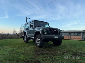 Iveco Massif 3 porte