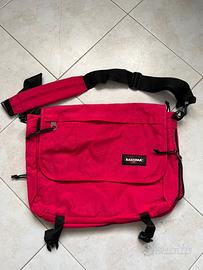 Borsa a tracolla Eastpak