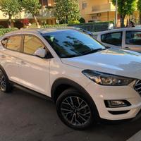 Auto con motore rotto