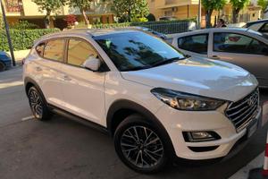 Auto con motore rotto