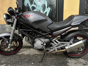 Ducati monster 620 2004
