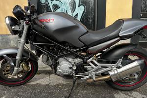 Ducati monster 620 2004