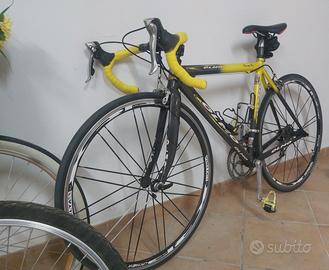 bici da corsa Olmo