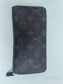 Portafoglio sarah louis vuitton