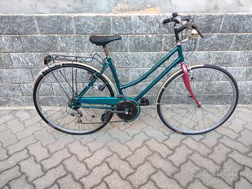 bici da donna Atala.