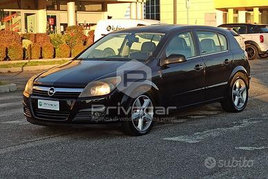 OPEL Astra 1.7 CDTI 101CV 5 porte Cosmo