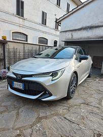 Toyota Corolla 2.0 Hybrid 
