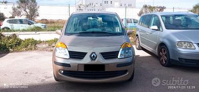 Renault Modus 1.2 16V Confort Authentique