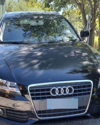 audi A4 avant anno 2010  143 CV 