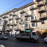 NEGOZIO A TORINO