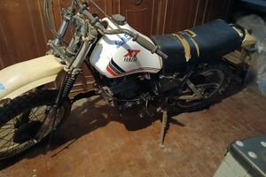 Pezzi per Yamaha XT 550