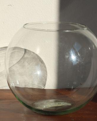 Vaso tondo di vetro
