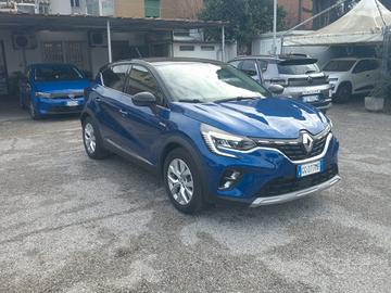 RENAULT CAPTUR 1.6 Hybrid 145cv Intens