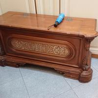 Mobile con cassapanca in legno