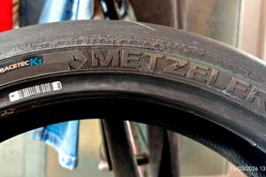 Pneumatico Metzeler Racetec RR k1 120/70 ZR 17