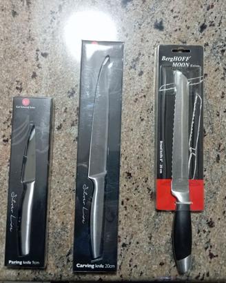 Set cucina 5 pezzi mai aperti