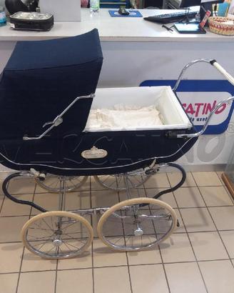 CARROZZA VINTAGE BLU WINDSOR