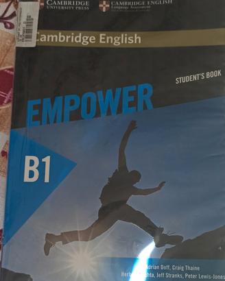 Libro d'inglese Empower B1