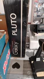 C b pluto