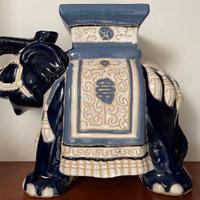 Sgabello/Supporto per Piante Elefante in Ceramica