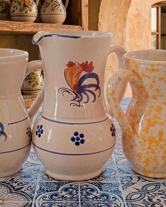 Brocche, caraffe.