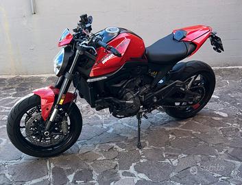 Ducati monster 937  2022