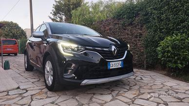 Renault Captur Blue dCi 115 CV EDC Intens