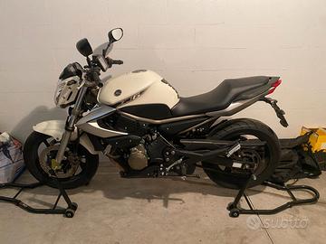 Yamaha XJ6 (XJ600)